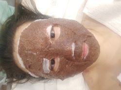 -YooMee优美智能科技美肤机构