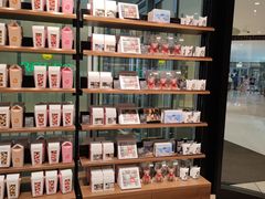 零售区-Laderach 莱德拉(上海环贸iapm店)