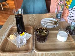 -ZING COFFEE 镜咖啡