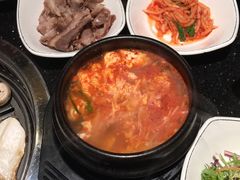 -青松馆韩国料理(香港中路佳世客店)