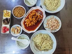 -裕兴记•蟹黄面馆(人民广场店)