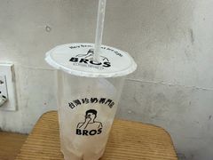 -Bánh Mì Huynh Hoa