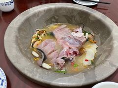 -姚记抚仙湖石锅鱼庄