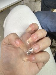 -尤米一站式美甲美睫