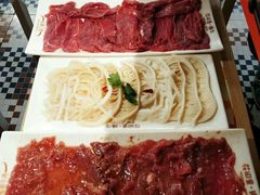 -浪里寻·臻牛养生牛肉火锅(方圆荟店)