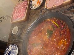 -旧街市鲜货老火锅(大光路店)