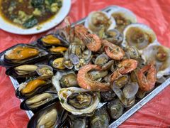 葱油海鲜大拼盘-阿军排档·烧烤