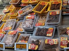 -三只松鼠生活馆(芜湖弋江金鹰店)