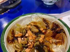 -马路边边串串香(苗栗路店)