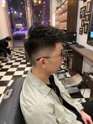 -MARTIN'S BARBER SHOP男士理发馆
