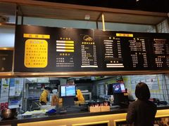 -弄堂咪道-饭香·面香·馄饨香(钦州北路田尚坊店)