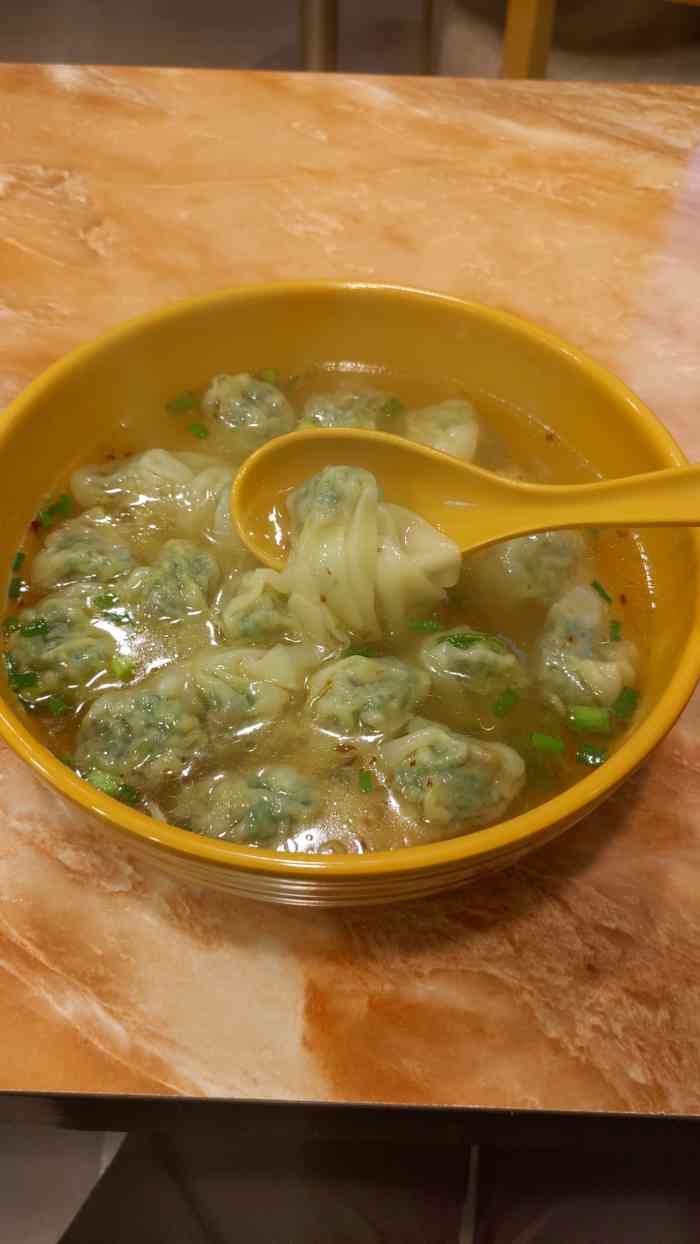 老上海馄饨(绿地店)-"人间烟火气,馄饨是个好东西949494 .