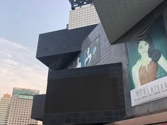 -资和信百货商场