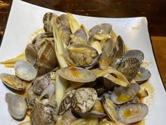 -臻鲜燕海鲜融合餐厅(金陵style店)