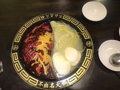 -爆炸头阿姨小四川正宗川味小吃(无任何分店)