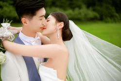 -芭莎视觉婚纱摄影(花溪店)