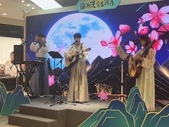 -杭州西湖银泰百货