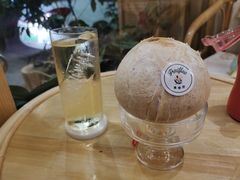 -Fruiffee Cafe 果啡派