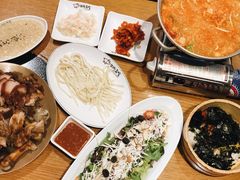 餐具摆设-Myth猪蹄(明洞店)