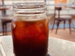 -ROAST coffee & eatery