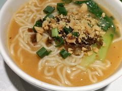 重庆地地道道的担担面-雲蜀龙阁·金牌水煮鱼(方庄店)