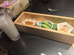 -山川小町·极番烧肉(新地假日广场店)