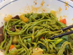 -秦君宝手擀菠菜面(金花路店)