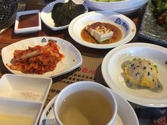-万兴佳烤肉·长白山老味道(宏泰广场店)