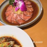 属于比较精致的类型。胜在菜品也很新鲜