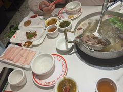 -八合里潮汕鲜牛肉火锅(上海汇智广场店)