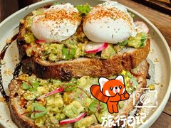 -The Daily Fix Cafe