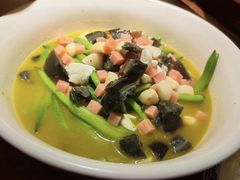 -洞庭土菜馆(易发广场店)