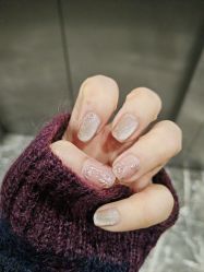 -UGIRL有个美甲