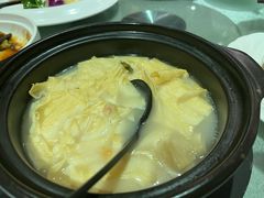 鲜果腐竹猪肚煲-沙河粉村·国家非遗传承(云台店)