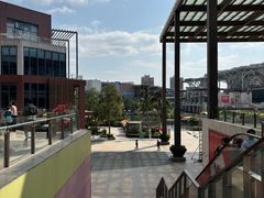 -观澜湖新城运动奥莱区