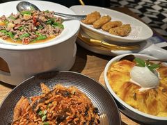 -新白鹿餐厅(滨江银泰店)