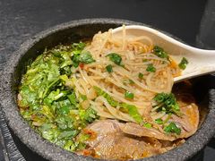 牛肉饵丝-浩海火燒雲傣家菜(静安芮欧店)