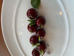 樱桃鹅肝小吃-广州柏悦酒店·悦景轩·粤菜餐厅