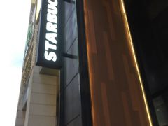 -星巴克臻选(广州高德置地秋广场店)