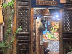 -苗湘食府(十年店)
