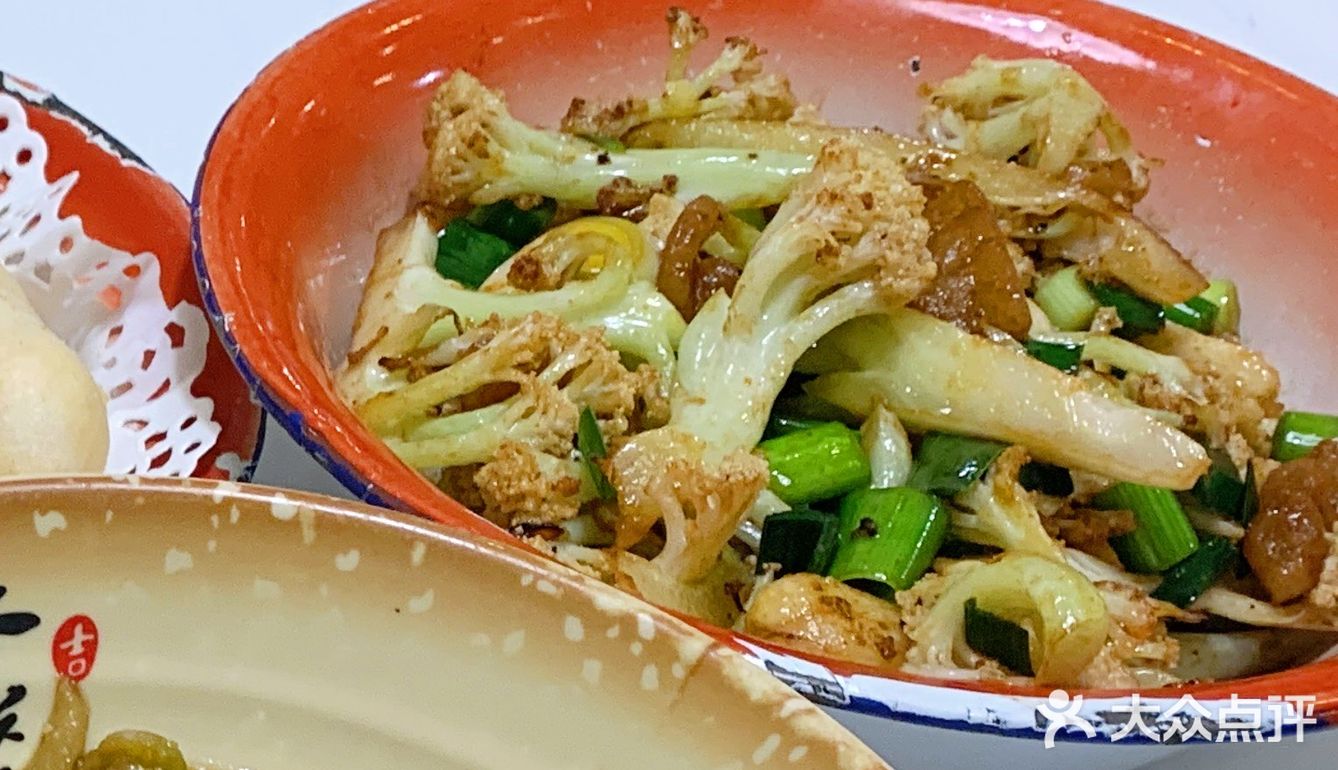 谁懂啊，一个女生都吃两碗米饭的菜