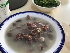 -何记羊汤馆(丽水佳源店)