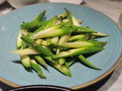 松露酱炒鲜芦笋-鹿港小镇(霄云店)