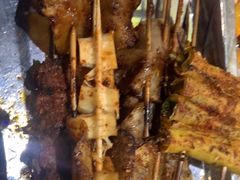 -马路牙子烧烤音乐酒馆(望京店)