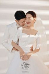 -卢浮宫婚纱摄影(银河国际店)