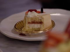 -Salon de The de Joel Robuchon(外滩18号店)