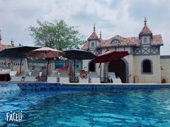 -泉城欧乐堡戏水湾艺术养生温泉