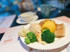 -广州花都皇冠假日酒店
