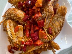 -覃记海鲜美食餐厅