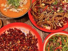 -先启半步颠·川菜小炒